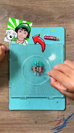 Hice a FERNANFLOO de HAMA BEADS (pixel art) 🟢🧢🥊