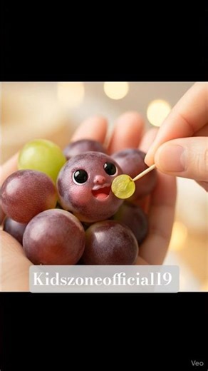 Grapes 🍇 AI #eating #animatedcartoon #cartoon #shorts #ai