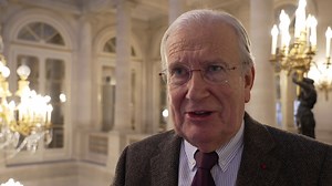 Le numéro de Titre VII sur le contrôle de constitutionnalité des lois financières vient de paraître. Michel Pinault, membre du Conseil constitutionnel, nous explique les particularités du contrôle de constitutionnalité des lois financières. ➡️ https://www.conseil-constitutionnel.fr/publications/titre-vii/la-specificite-vue-par-le-conseil-constitutionnel | Conseil constitutionnel | Facebook