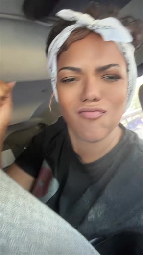 Danayzet Faure (@danagrooming)’s videos with Batman Theme - The Hit Crew