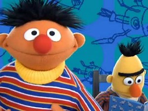 Papa Bear and Baby Bear Hug It Out #throwbacktv #sesamestreet #elmo #throwbacktvmovies