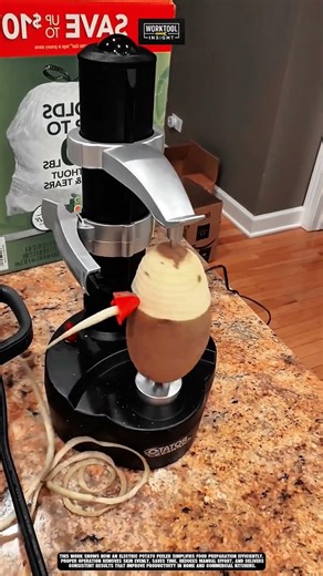 Peeling potatoes quickly and evenly using Work Tool Electric Potato Peeler #tool #worktool