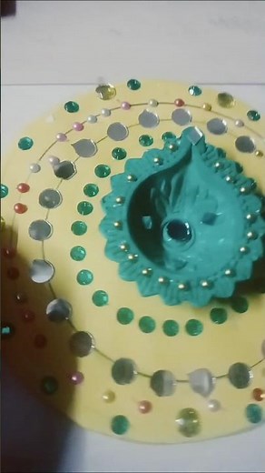 Diya making 🪔 🪔🎈 #craft #howtomakediya #handmadediwali #homedecor #diy #diwali #crafteraditi