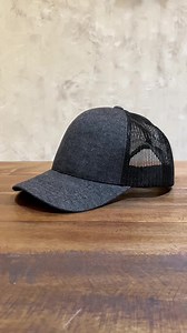 Stylish Black Baseball Cap: Design and Details