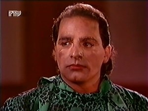 October 2nd, 1989: #Mason (Terry Lester) defends a surprised #Julia (Nancy Lee Grahn) and presents a very much alive #Bunny (Joe Marinelli). | Santa Barbara Blog