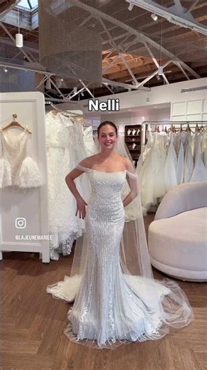 Which winter wedding dress is your favorite? 🤍 #weddingdress #winterwedding