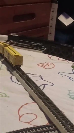 844 with an excursion train#modelrailroad #modeltrain #train