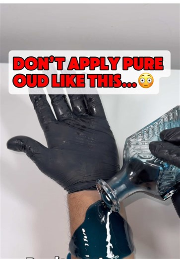 ❌ Don’t apply pure oud like this… you’ll smell like a FARM ✅ Apply it like this instead — one tiny drop is enough 😮‍💨 This is natural blue oud with an intense smoky, animalic trail 🔥 People always ask… “How is it blue?” 👀 🤫 Secret blend of oud vetiver — rare, powerful, addictive One drop. All-day performance. No re-applying. This is how real Arabian oud is worn 💎 Shop now from £2.98 Yes, we’re UK-based 🇬🇧 Yes, we ship to the USA 🇺🇸 Yes, we ship worldwide 🌍 🎁 Free 1ml mystery perfume 