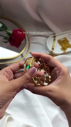 Trendy bangles for girls who love to sparkle ✨