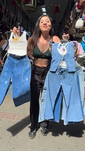 Somos tu parada de Moda Infantil OBLIGATORIA en el centro de Medellín 💜✨🤌🏻 📍Medellín Cc el Hueco #1 local 103 y el Hueco #2 local 144 📲Agenda tu pedido: 3136193590 🌸Ventas al por mayor y al detal 🌸Envíos a todo Colombia Somos una tienda de ropa infantil para niños, niñas y bebés ubicada en Medellín Colombia #modainfantil #parati #medellin #ropaniñasmedellin #outfitnina #modaniñas #ropaniñascolombia #outfitnina # #bogota #tendencias #cali #ropaninos #pereira #outfitniñas #tiendaderopainfan