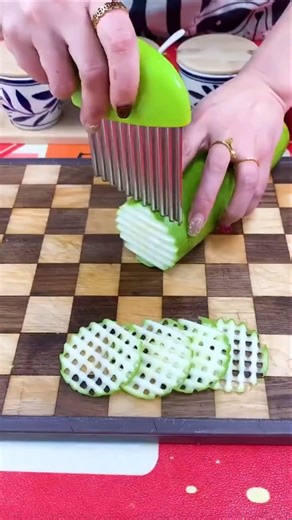 Waffle & Crinkle Vegetable Cutter 🥒 | Easy Waffle Slice Kitchen Tool