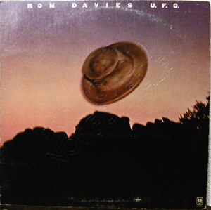 Ron Davies - U. F. O.