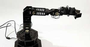 Engineers build robot arm with rudimentary self-awareness