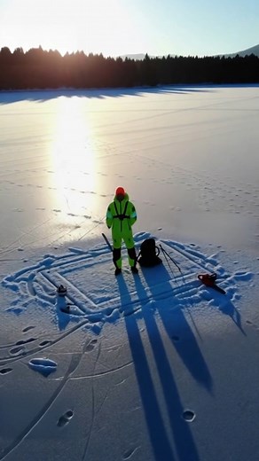 24K views · 85 reactions | Kwebbelkop Ice Dive Challenge | Kwebbelkop | Facebook