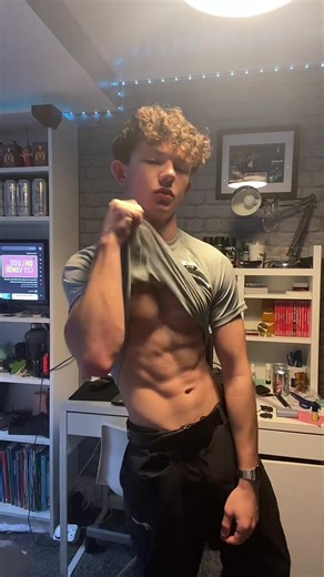 Transform Your Abs: Gym Hacks for a Ripped Body