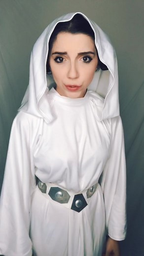 Stunning Princess Leia Cosplay Transformation