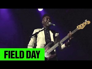 Metronomy - Love Letters | Field Day 2014 | FestivoTV