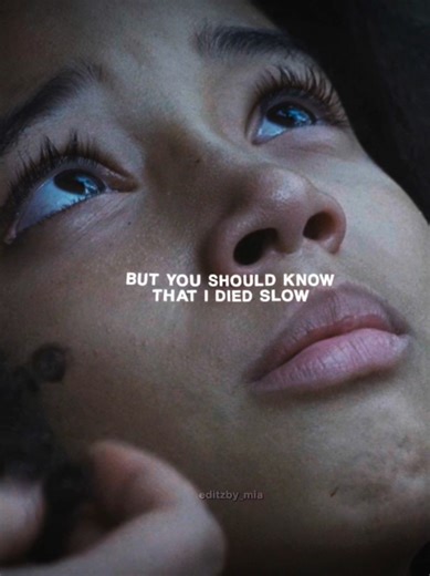 The Hunger Games: Rue and Katniss Tribute