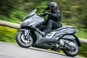 TEST | Un Kymco 400 très excitant ? Non redoutable !