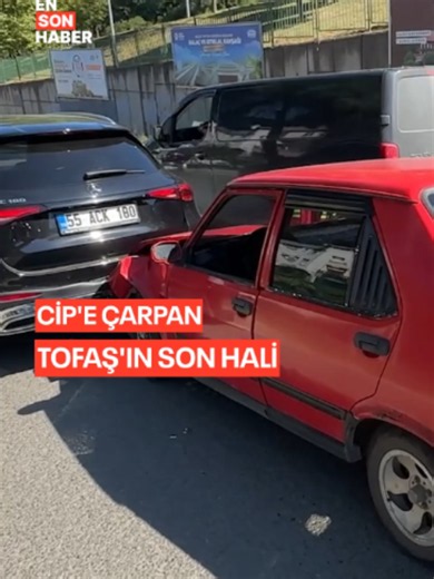 Samsun'da lüks SUV’a arkadan çarpan Tofaş ağır hasar aldı. #tofaş #araba #samsun