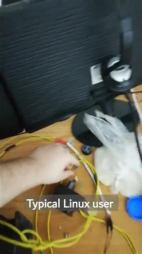 Linux users be like #fy #viral #linux #arch #debian #foryou