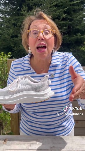 Spring Clean Your Sneakers: Effective Shoe Cleaning Tips