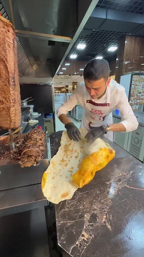 1.3M views · 10K reactions | Czn farkıyla Döner sever misiniz?❤️ | Czn Burak | Facebook