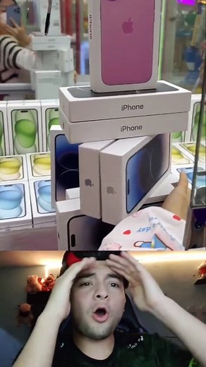 La Maquina de IPHONES MAS RARA del MUNDO 😱🤔 #machine #iphone #premios #OMG #parati #reelsvideo #viralreels | Pelushiny