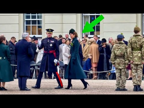 Catherine, Princess of Wales speaks with members of the Irish Guards on St Patrick’s Day: 17/03/25