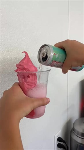🔥We have gone a little viral on Tik Tok with these and have had a huge response! Alani Dole Whip Floats will be here for a few weeks! Right now, we have Pink Slush, Orange Kiss, and Cherry Twist! These are amazing as a float, but also very delicious blended! Dole Whip flavors are Pineapple, Orange, and Raspberry. Let us know in the comments what other flavors of Alanis we should try! #alani #DOLE #energydrink #dairyfree #Ohio | Bacconi's Lickety Split