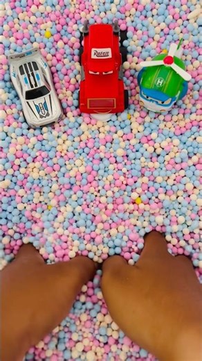 #toyhunt The police car rolls in on duty, ready to protect and patrol the scene. 🚓