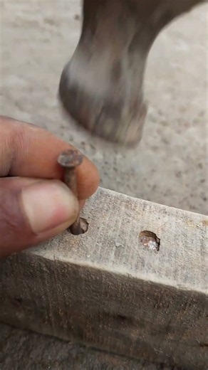 How to properly apply nails #woodworking #carpentry #tips