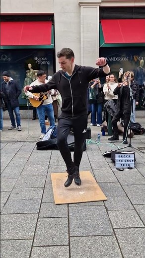 This Irish street performance stunned Dublin 🇮🇪🔥