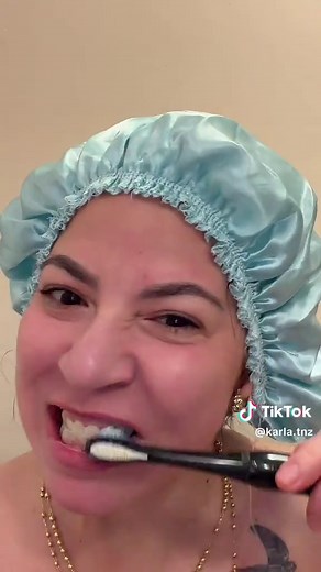 Pasta dental de Agave para dientes y encías sensibles, no tiene fluoruro y ayuda a quitar manchas, sarro y blanquear tus dientes. #agave#pastadental#dientes#encias#tiktokshopstockup