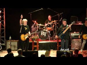 Bachman & Turner perform "Taking Care of Business" at the Arcada Theater!