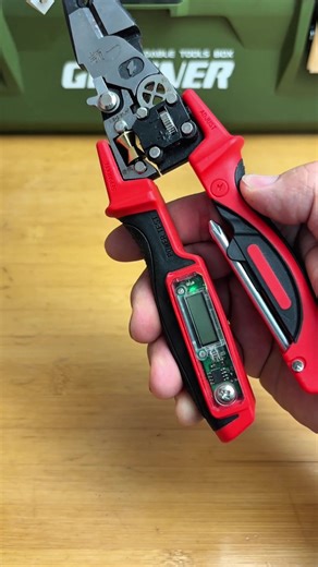 Essential Electrician Tools & Equipment
