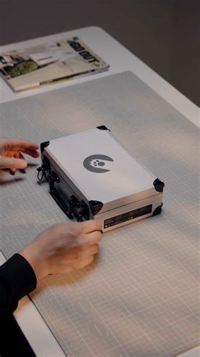 Sonicunwrapping on Instagram: "Angry Miao Infinity Wireless Gaming Mouse With RGB Light & Amazing Design ! Follow @sonicunwrapping for more #recomendación #gamingmouse #wirelessmouse #accessories #sonicunwrapping"