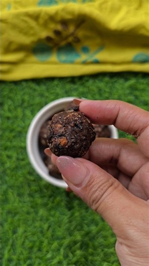 Air Fryer Chocolate Bread Bites 🤯 Easy 10-Min Dessert #shorts #ytshorts #dessert