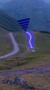 894K views · 569 reactions | UFOs attacked people UFOs attacked people and they escaped #video #trending #aliens | Ufo Ufos | Facebook