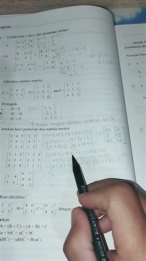 Matriks #maths #bukumatematika #education #algebra #study #utbk #music #matematika #matrix