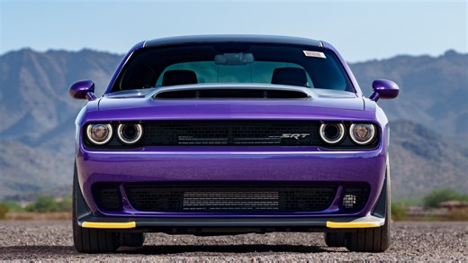 What Are The Yellow Splitter Guards On A Dodge Charger For & Should You Remove Them? - SlashGear