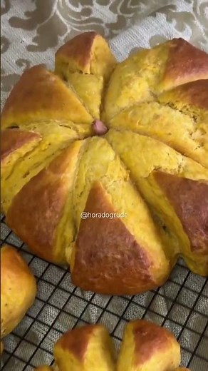 Pumpkin-Shaped Bread 🎃 Perfect for Halloween or any time of year