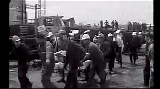 The Westgate Bridge collapsed 55 years ago today killing 35 men. Footage courtesy of channel 2. Thursday 15th October 1970. | 20th Century Melbourne Australia Photos Videos Memories .
