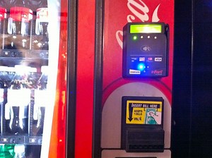 Photo: Use Your Credit Card at the Vending Machine