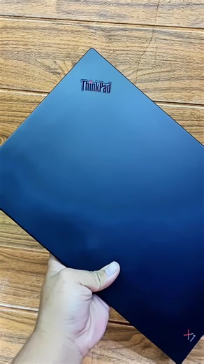 Lenovo ThinkPad X1 Carbon Gen 8 – Core i5 Gen 8 Laptop tipis, ringan, dan super tangguh buat kerja, kuliah, maupun meeting online! 💼✨ 💻 Spesifikasi: ✔ Intel Core i5 Gen 8 ✔ RAM 8GB – Multitasking lancar ✔ SSD M.2 NVMe PCIe 256GB – Booting & loading super cepat ⚡ ✔ Layar 14 Inch Full HD – Tajam & nyaman di mata ✔ Keyboard backlight – Kerja tetap nyaman di tempat minim cahaya 🌙 Desain elegan, build quality khas ThinkPad yang terkenal kuat & premium 💎 Cocok untuk pekerja kantoran, freelancer, d