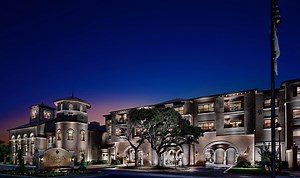 Resort-Style Senior Living in San Antonio | Texas Living