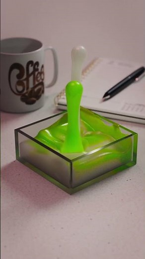 Realistic Fluid Simulation in Houdini & Blender #HoudiniFX #Blender #3DAnimation