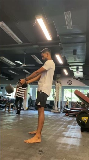 Db HIP swing #glutes #hips #activation