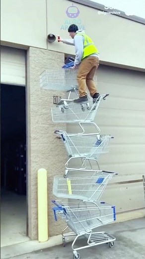 Somebody call OSHA on these guys #OSHA #WORKPLACE