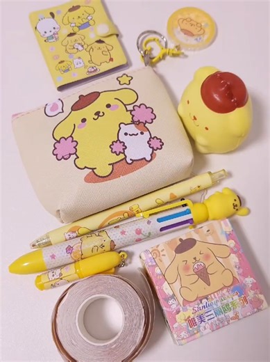 Pompompurin Random Box Unboxing Experience